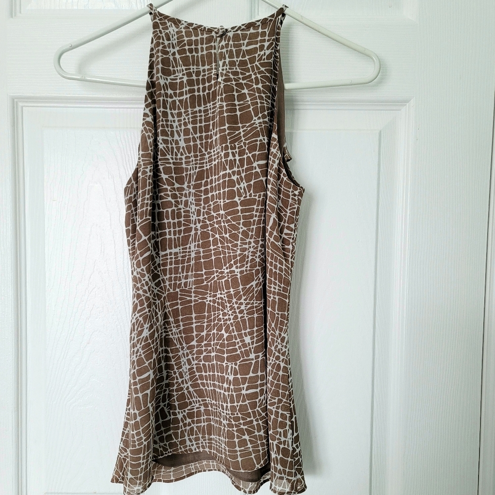 Ann Taylor Petites Women's Sleeveless Ruffled Top Size 00 - Picture 3 of 11